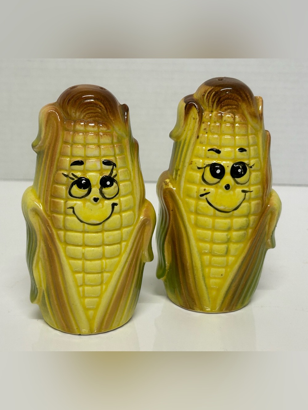 Vintage Anthropomorphic Ear of Corn Salt and Pepper Shakers